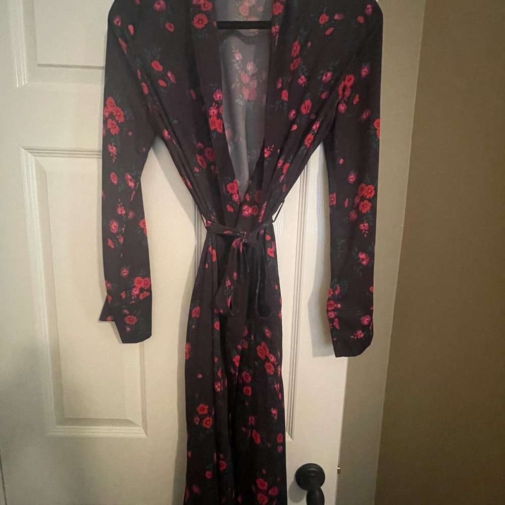 L’Acadamie Duster Robe - Picture 2 of 7